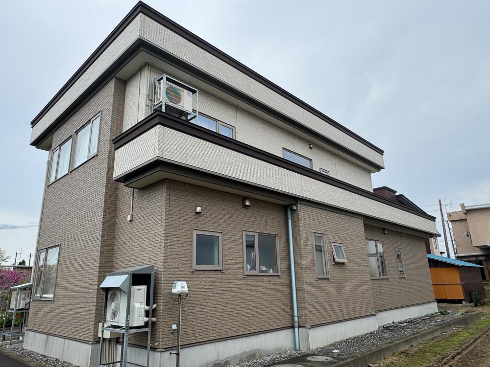 施工前:屋根外壁塗装(青森市)3