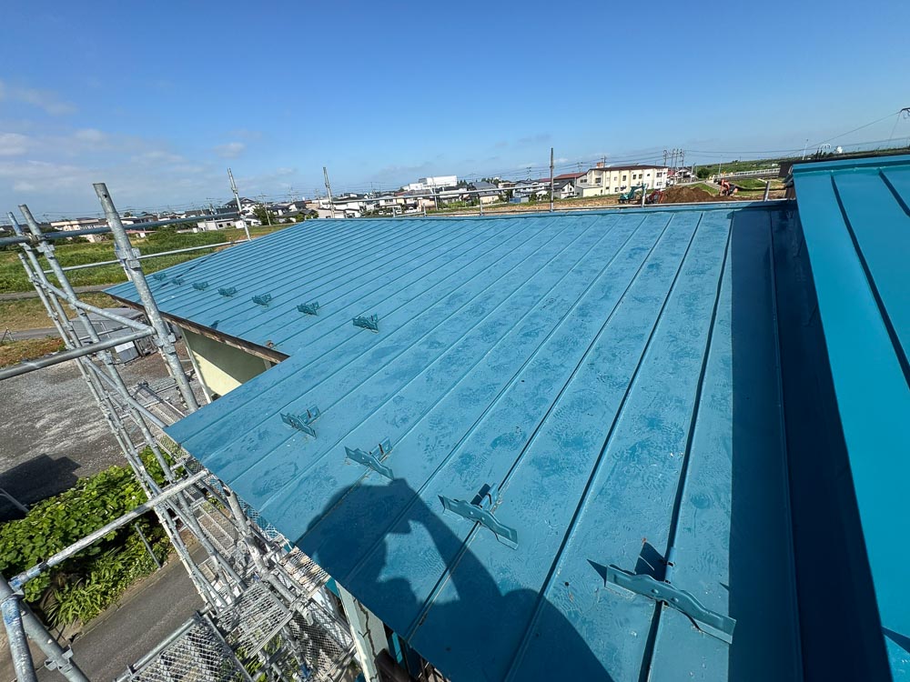 施工前:屋根板金の全面張り替え1
