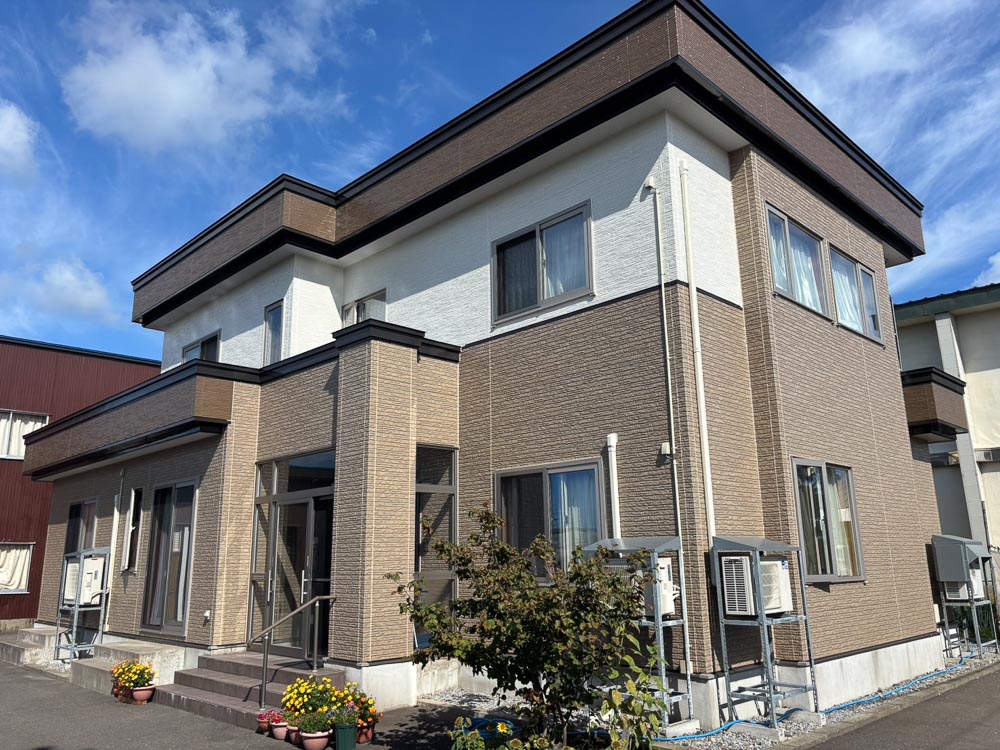 施工後:屋根外壁塗装(青森市)1